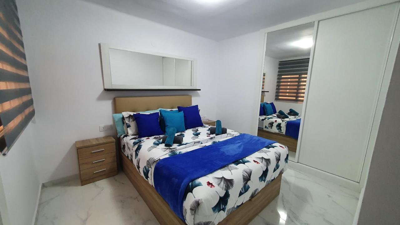 Ibi Apartamentos Los Monegros Пеньискола Экстерьер фото